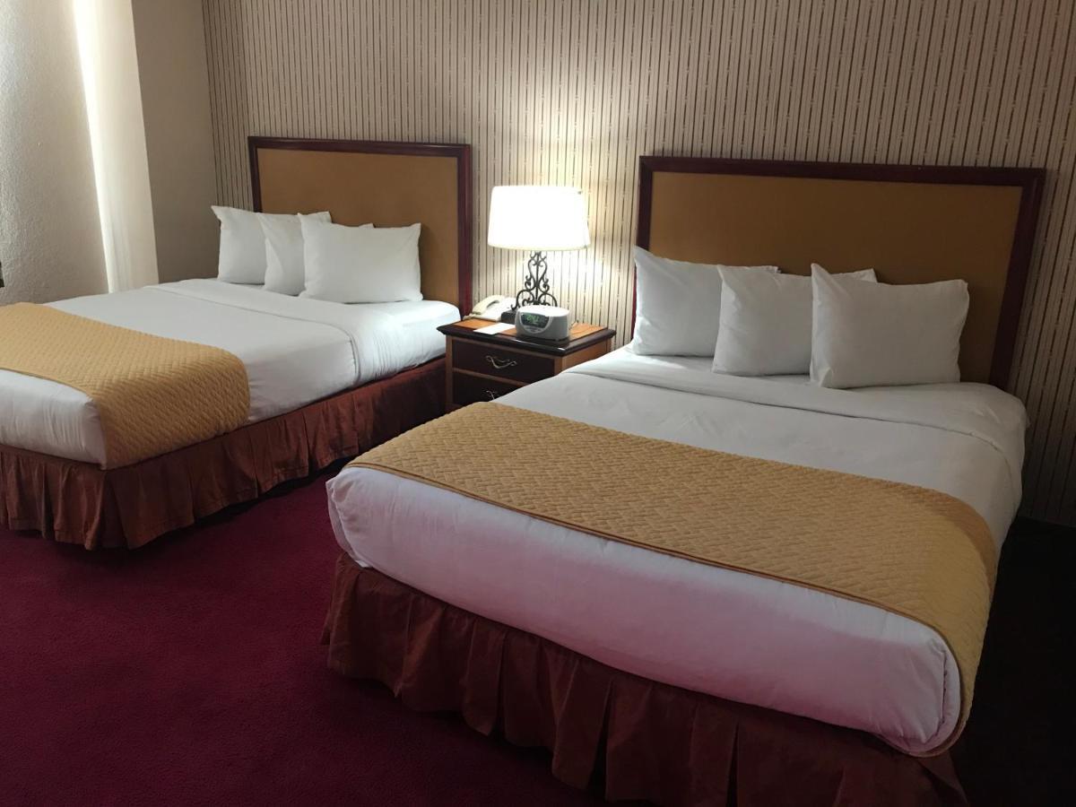 Ramada By Wyndham Terrible'S Hotel & Casino 진 외부 사진